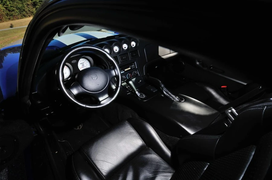 1996 Dodge Viper GTS 2nd Gen - Image 4 of 12