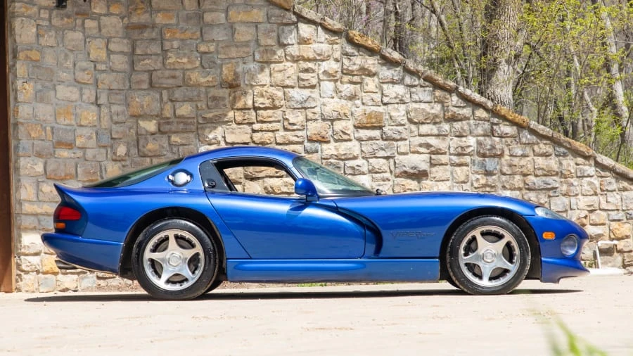 1996 Dodge Viper GTS 2nd Gen - Image 8 of 12
