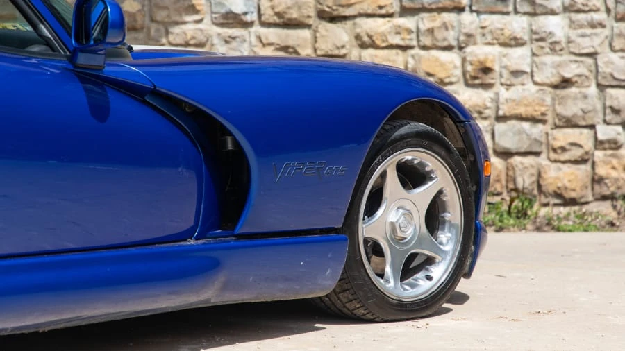 1996 Dodge Viper GTS 2nd Gen - Image 10 of 12