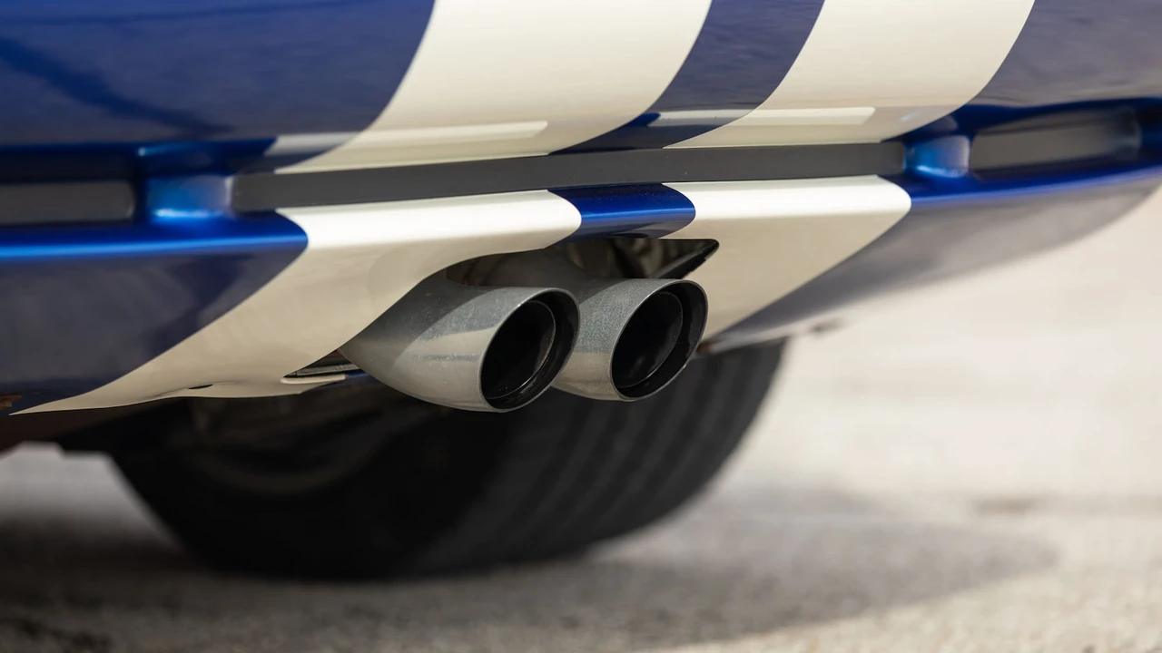 1996 Dodge Viper GTS 2nd Gen - Image 23 of 31