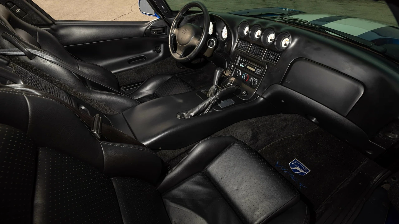 1996 Dodge Viper GTS 2nd Gen - Image 5 of 31