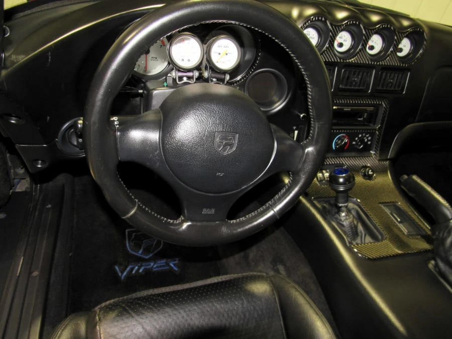 1996 Dodge Viper GTS 2nd Gen - Image 13 of 19