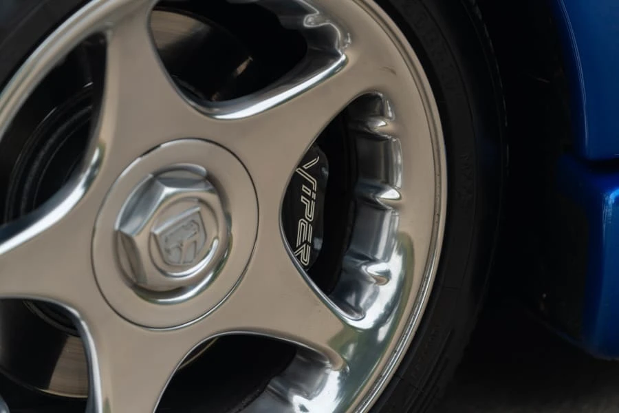 1996 Dodge Viper GTS 2nd Gen - Image 13 of 24
