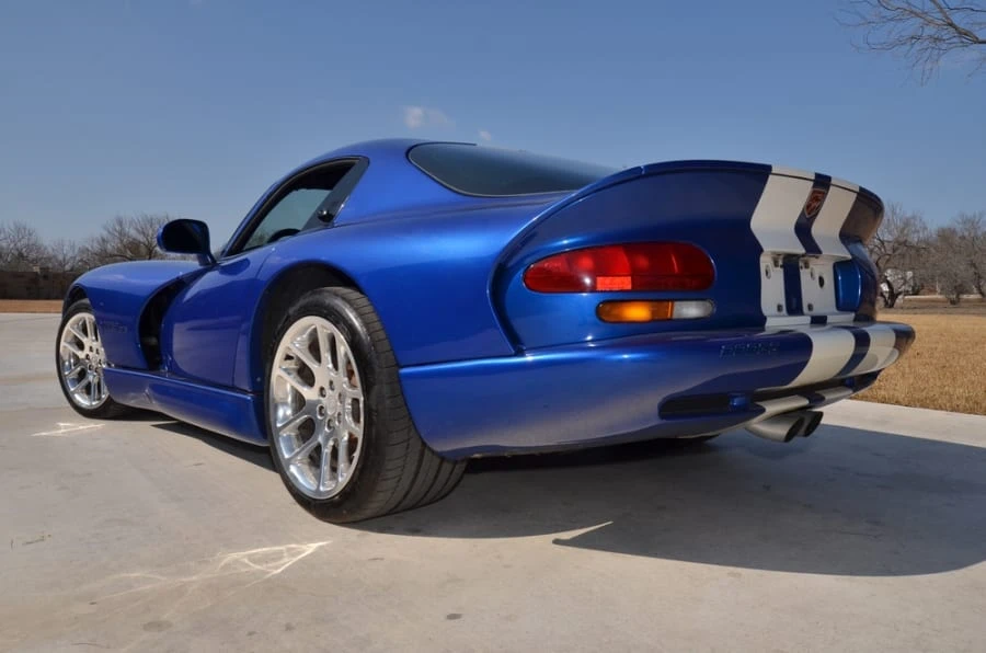 1996 Dodge Viper GTS 2nd Gen - Image 2 of 10