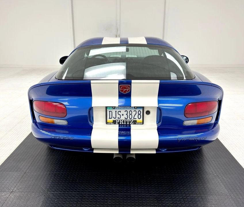 1996 Dodge Viper GTS 2nd Gen - Image 4 of 12