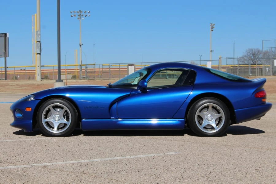 1996 Dodge Viper GTS 2nd Gen - Image 2 of 31