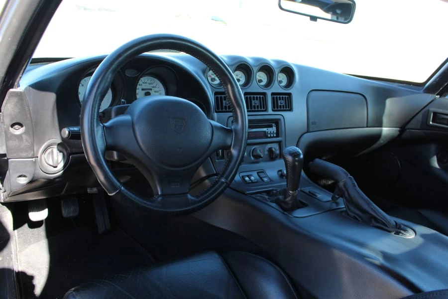 1996 Dodge Viper GTS 2nd Gen - Image 4 of 31