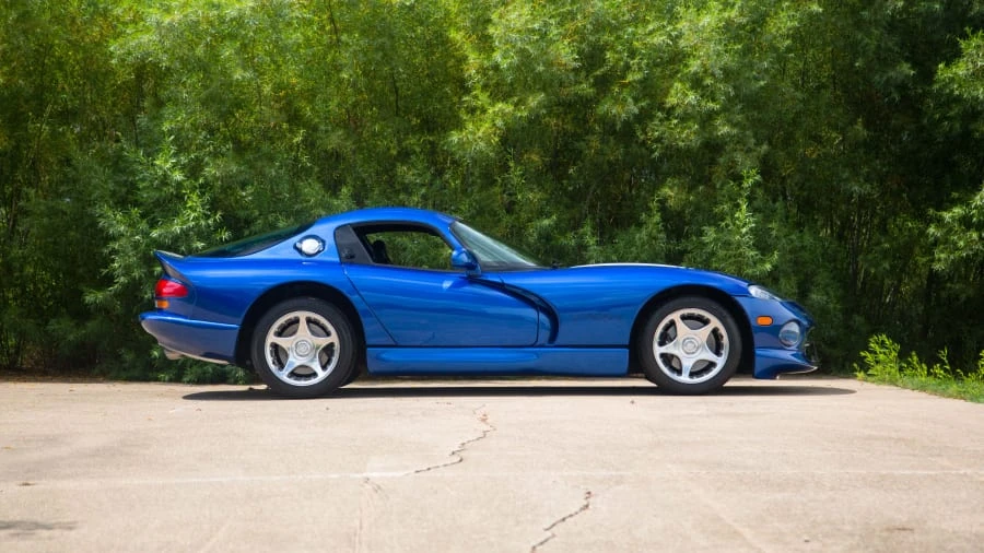 1996 Dodge Viper GTS 2nd Gen - Image 11 of 12
