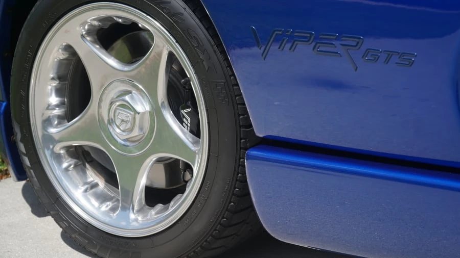 1996 Dodge Viper GTS 2nd Gen - Image 20 of 31