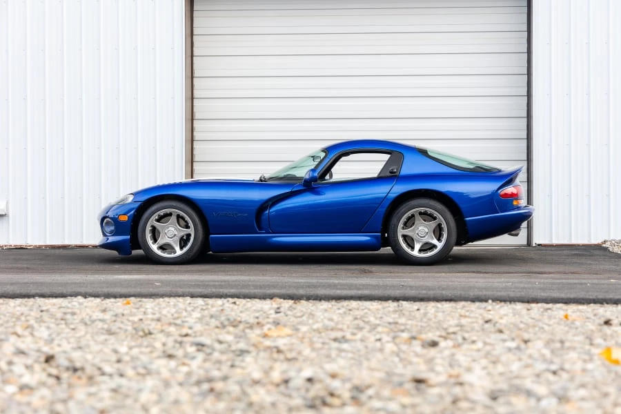 1996 Dodge Viper GTS 2nd Gen - Image 2 of 31