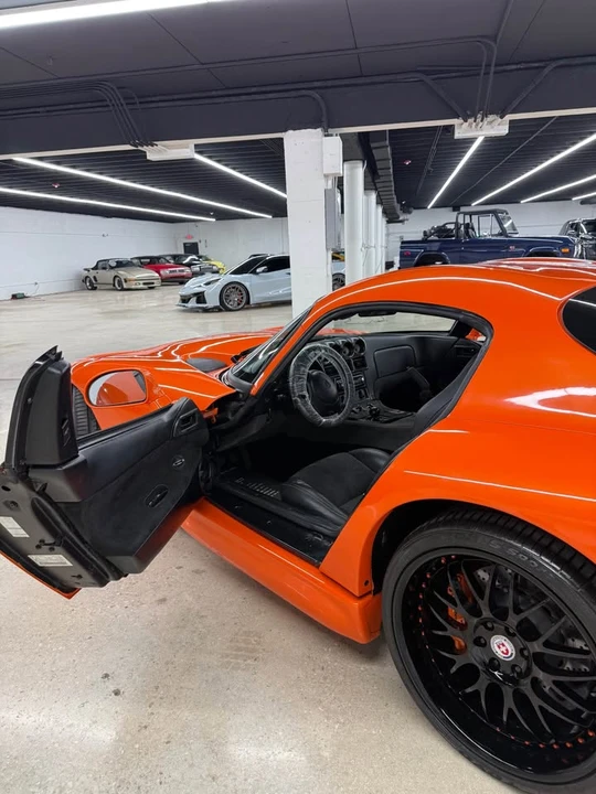 1996 Dodge Viper GTS 2nd Gen - Image 3 of 9