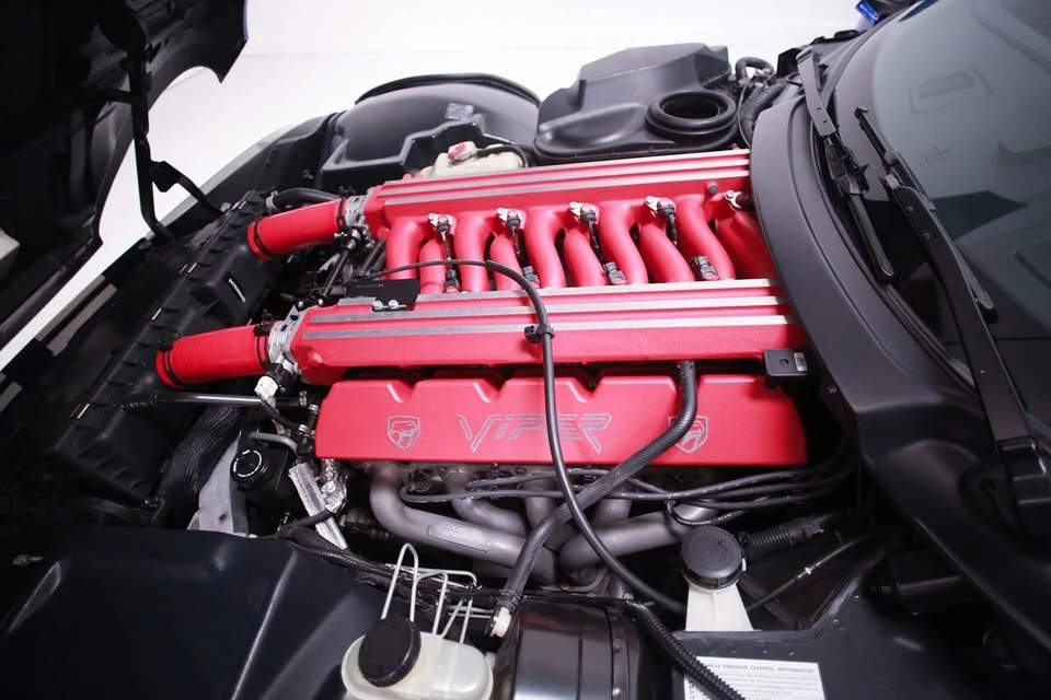 1996 Dodge Viper GTS 2nd Gen - Image 19 of 20