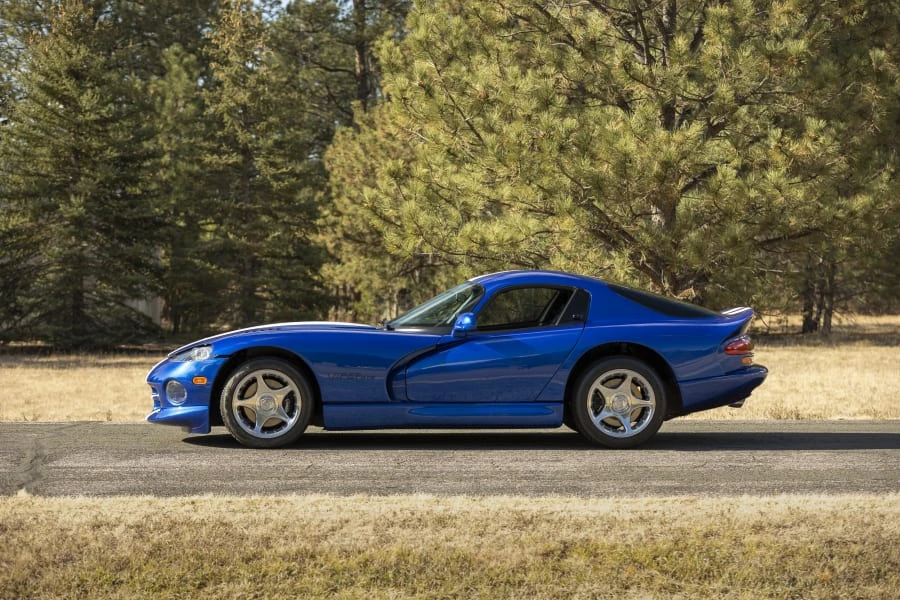 1996 Dodge Viper GTS 2nd Gen - Image 2 of 25