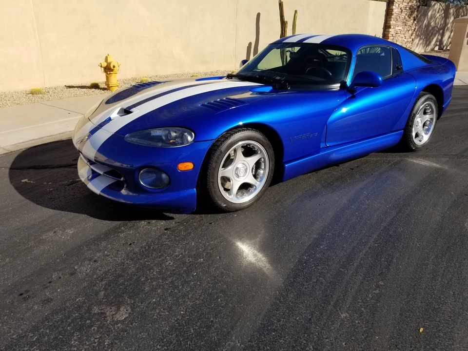 1996 Dodge Viper GTS 2nd Gen - Image 2 of 9