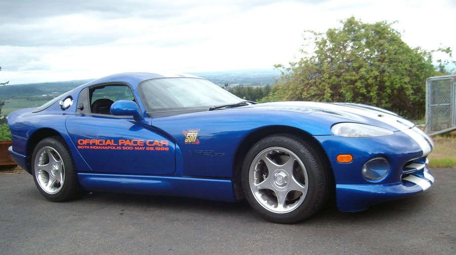 1996 Dodge Viper GTS 2nd Gen - Image 2 of 12