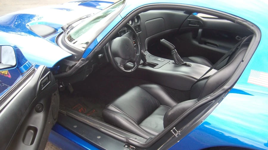 1996 Dodge Viper GTS 2nd Gen - Image 4 of 12