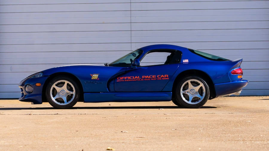 1996 Dodge Viper GTS 2nd Gen - Image 2 of 13
