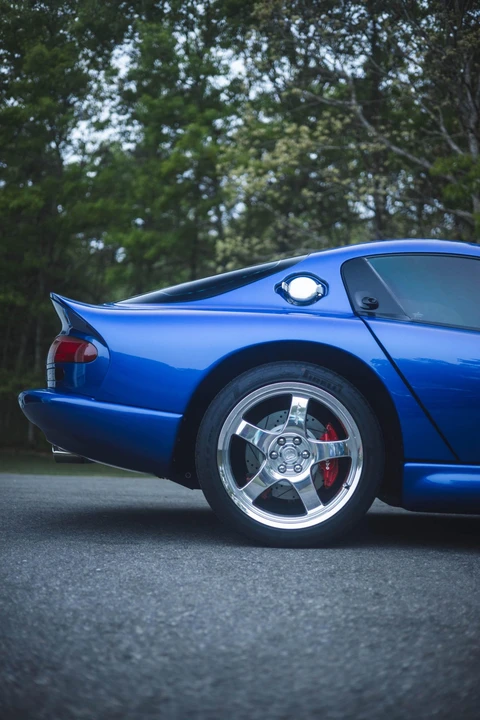 1996 Dodge Viper GTS 2nd Gen - Image 15 of 31