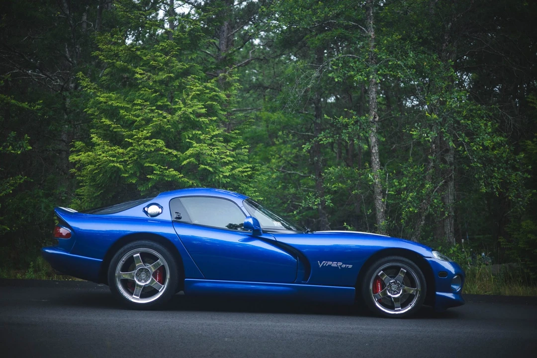 1996 Dodge Viper GTS 2nd Gen - Image 9 of 31