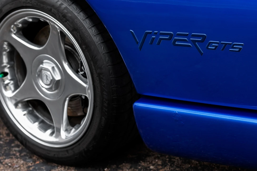 1996 Dodge Viper GTS 2nd Gen - Image 20 of 31