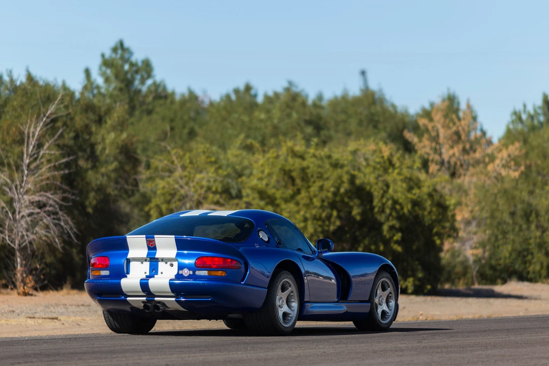 1996 Dodge Viper GTS 2nd Gen - Image 2 of 29