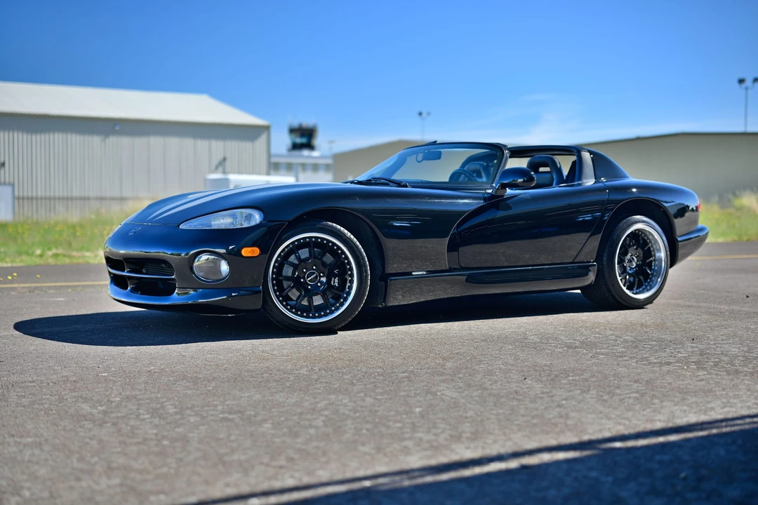 1996 Dodge Viper 2nd Gen - Image 15 of 31