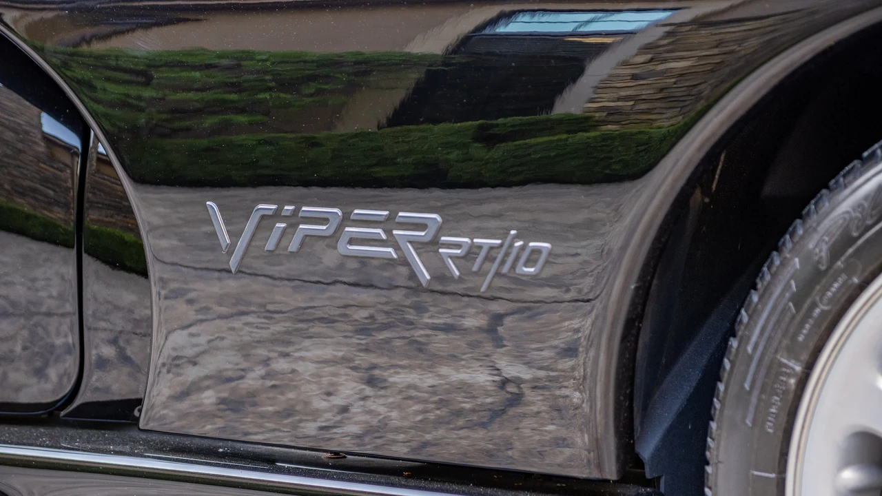 1996 Dodge Viper 2nd Gen - Image 29 of 31