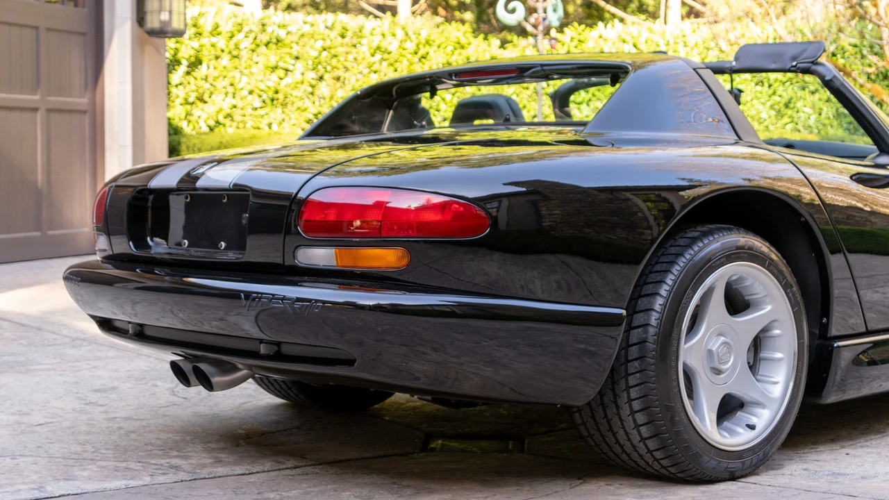 1996 Dodge Viper 2nd Gen - Image 17 of 31
