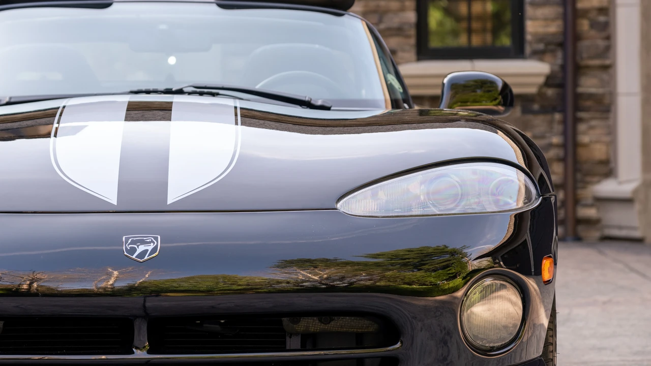 1996 Dodge Viper 2nd Gen - Image 10 of 31