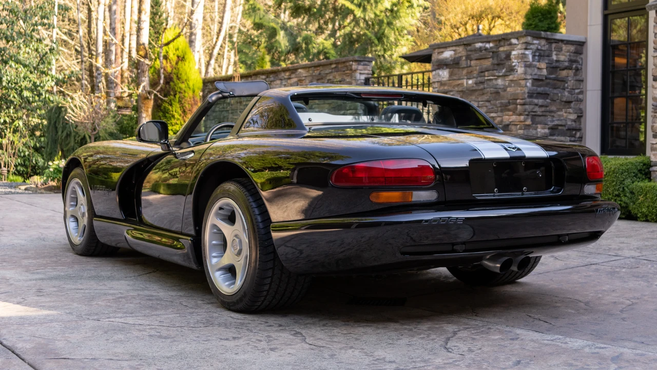 1996 Dodge Viper 2nd Gen - Image 7 of 31