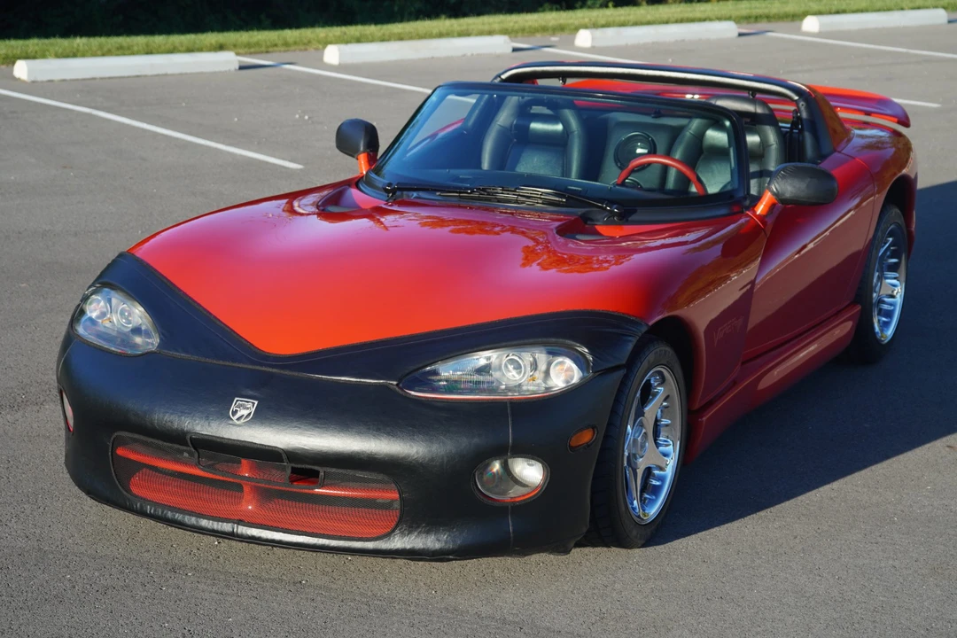 1996 Dodge Viper 2nd Gen - Image 2 of 31