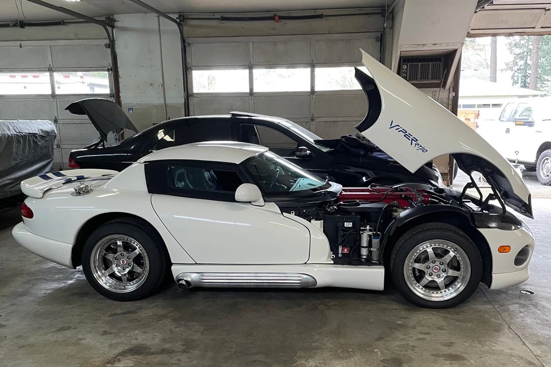 1996 Dodge Viper 2nd Gen - Image 17 of 31