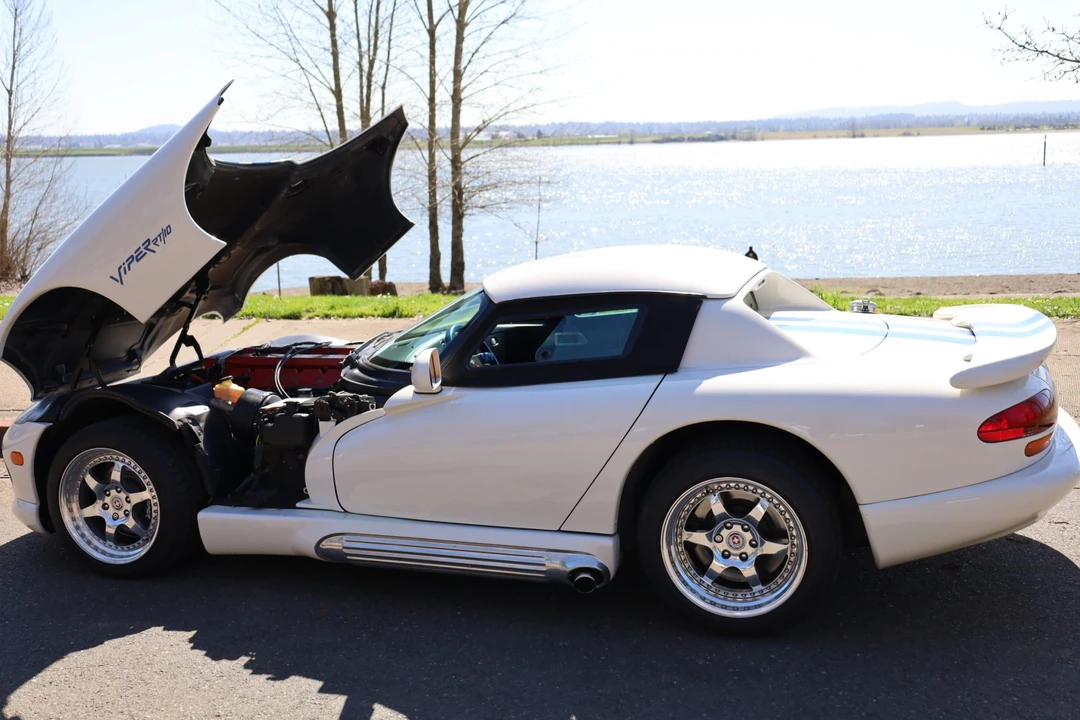 1996 Dodge Viper 2nd Gen - Image 13 of 31