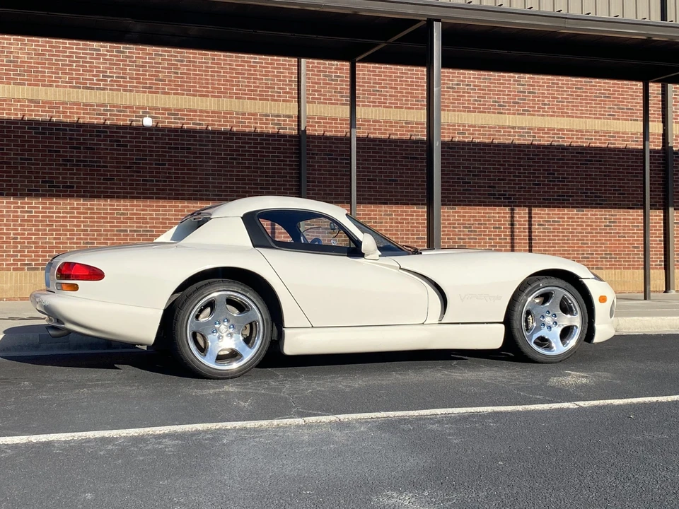 1996 Dodge Viper 2nd Gen - Image 11 of 31