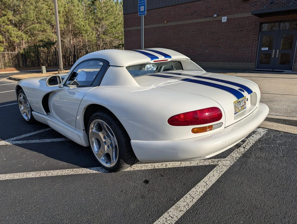 1996 Dodge Viper 2nd Gen - Image 17 of 31