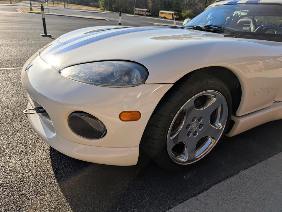 1996 Dodge Viper 2nd Gen - Image 25 of 31