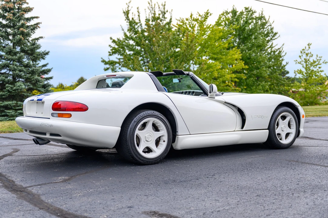 1996 Dodge Viper 2nd Gen - Image 6 of 31