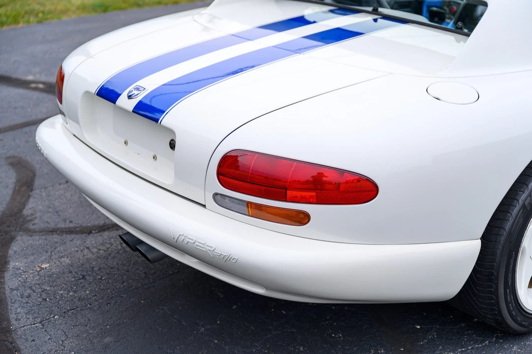 1996 Dodge Viper 2nd Gen - Image 23 of 31