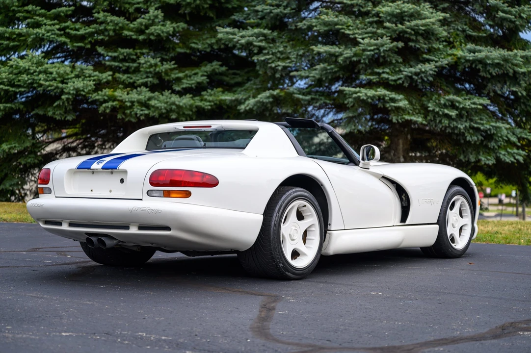 1996 Dodge Viper 2nd Gen - Image 8 of 31