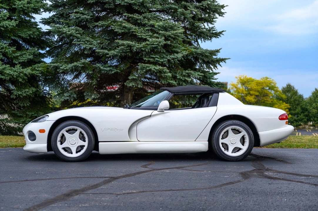 1996 Dodge Viper 2nd Gen - Image 15 of 31