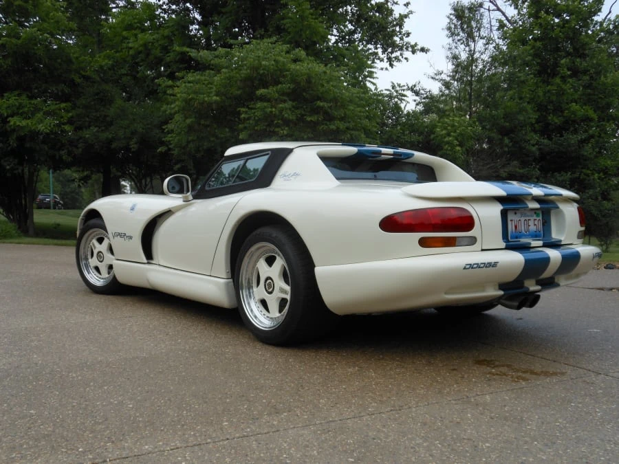 1996 Dodge Viper 2nd Gen - Image 3 of 7