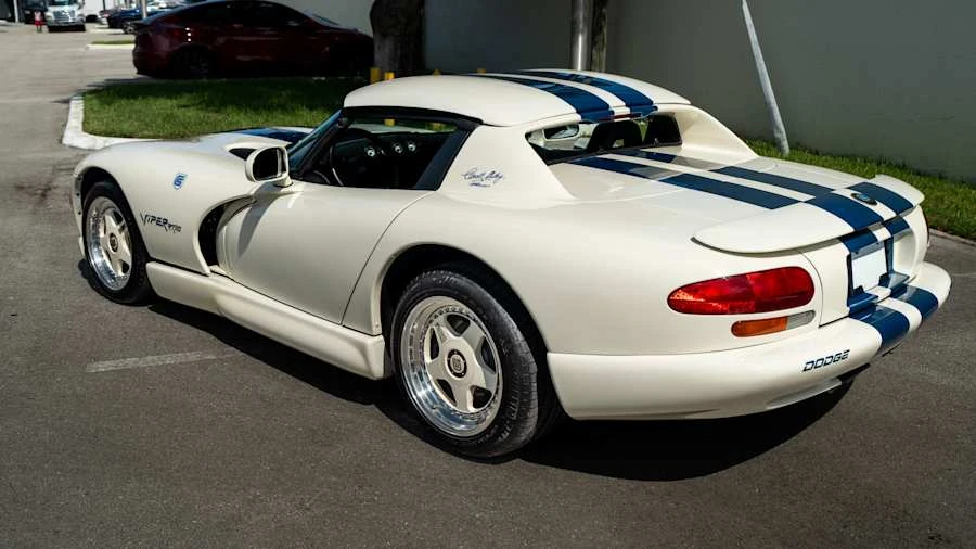 1996 Dodge Viper 2nd Gen - Image 7 of 25