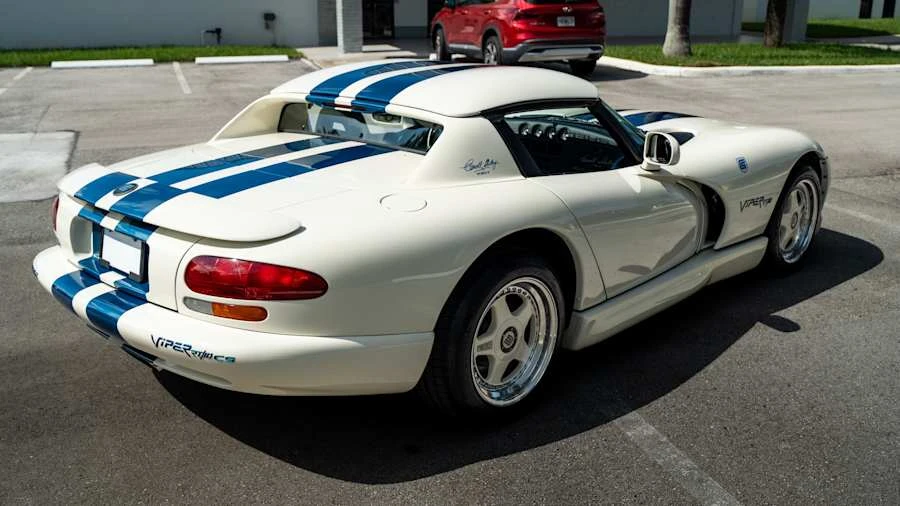 1996 Dodge Viper 2nd Gen - Image 3 of 25