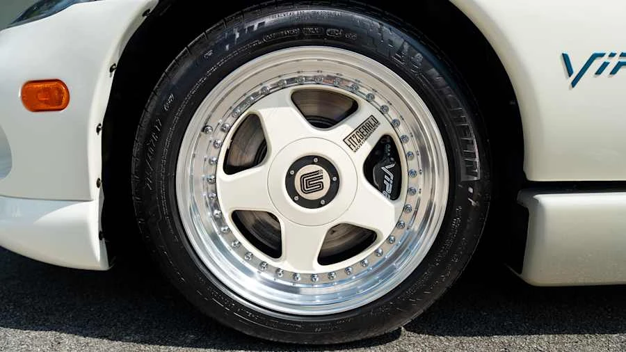 1996 Dodge Viper 2nd Gen - Image 12 of 25