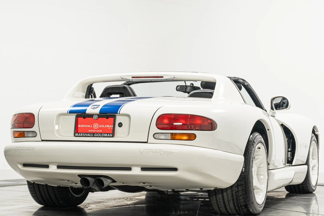 1996 Dodge Viper 1st Gen - Image 9 of 12