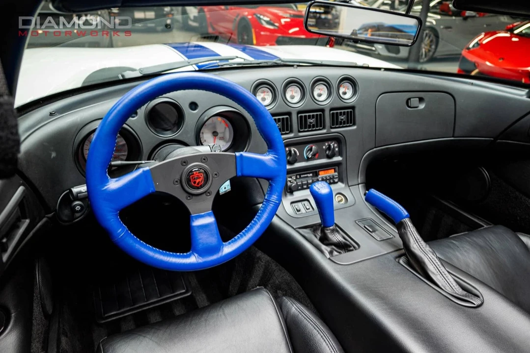 1996 Dodge Viper 2nd Gen - Image 15 of 31