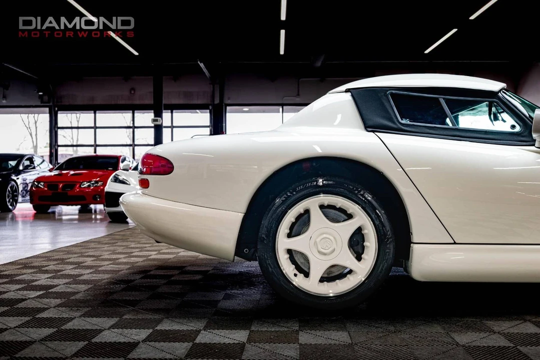 1996 Dodge Viper 2nd Gen - Image 25 of 31