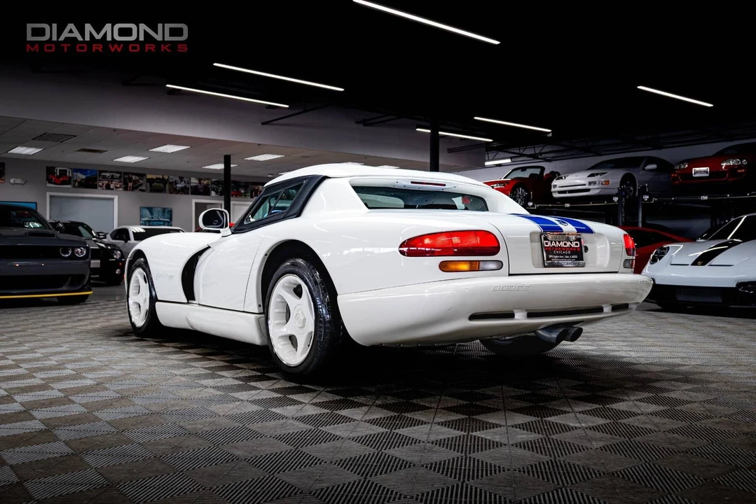 1996 Dodge Viper 2nd Gen - Image 2 of 31
