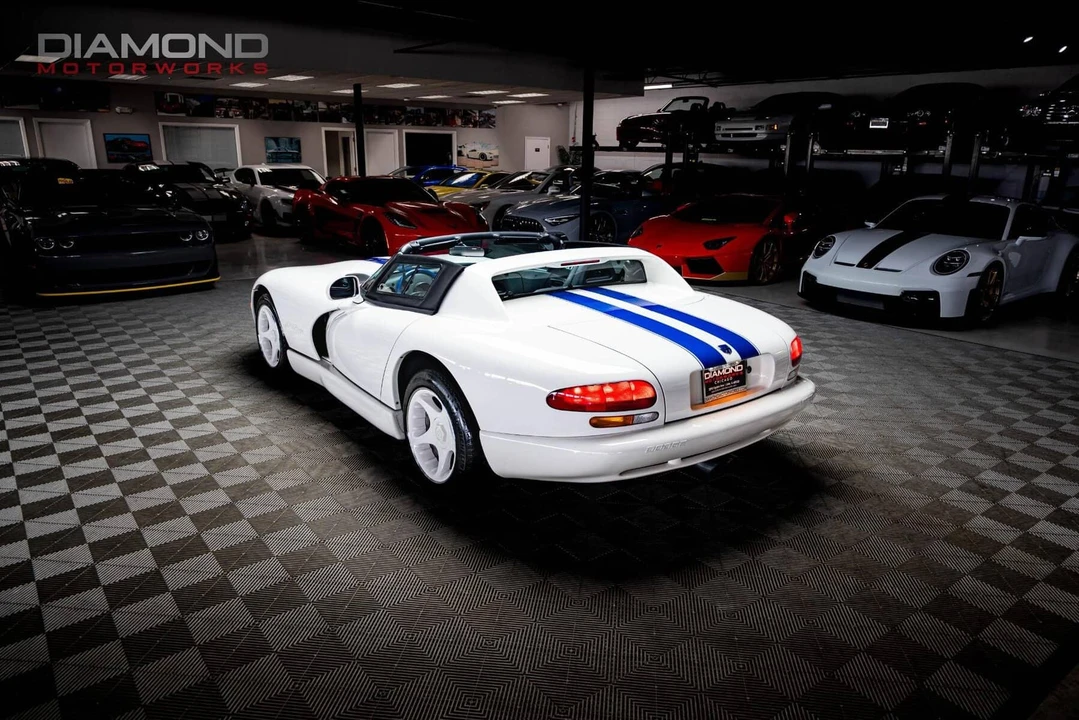 1996 Dodge Viper 2nd Gen - Image 4 of 31