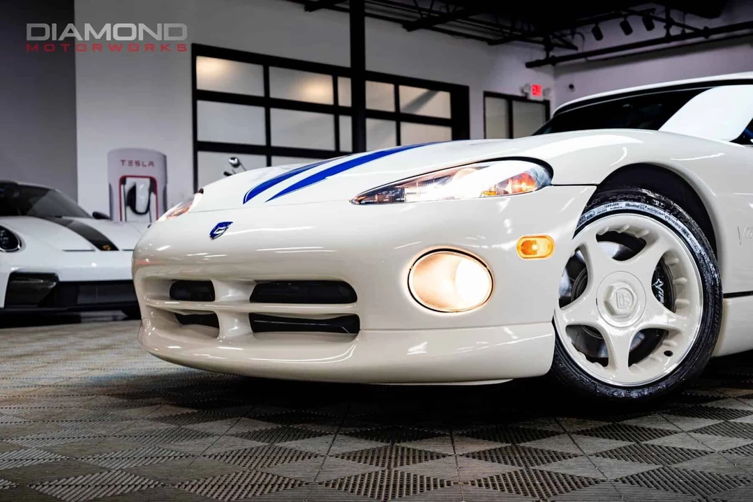 1996 Dodge Viper 2nd Gen - Image 5 of 31